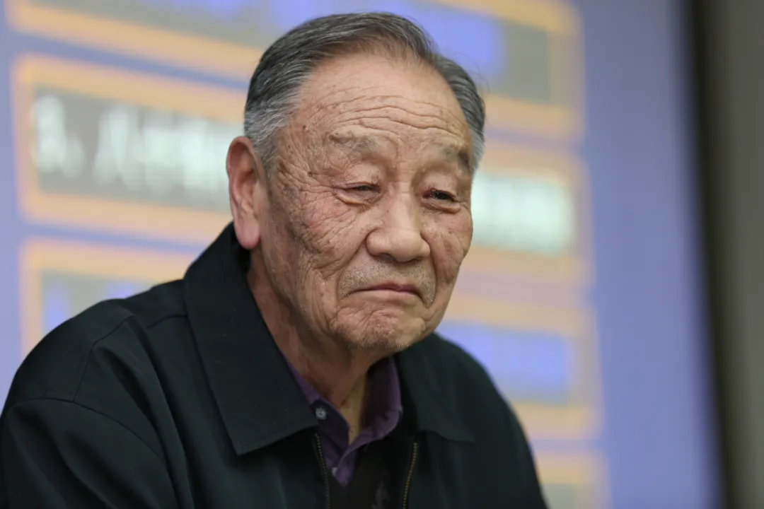 科研唯有耐得住寂寞才能走出辉煌赵伊君研发原子弹爆炸测量仪器两获