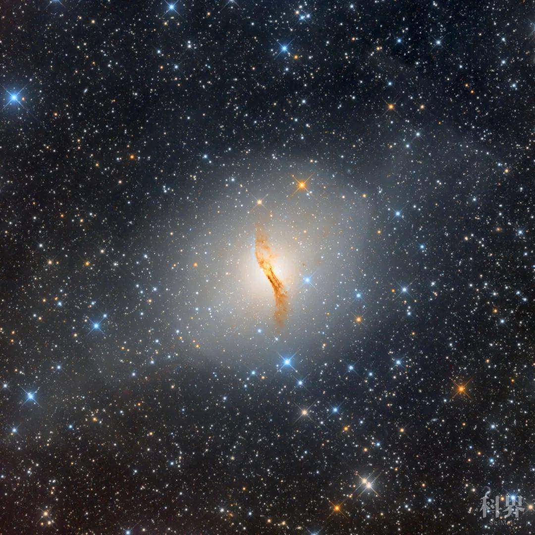 半人马a星系 ngc5128 摄影/叶人豪 器材/智利远程台t2 参数/ lrgb 600