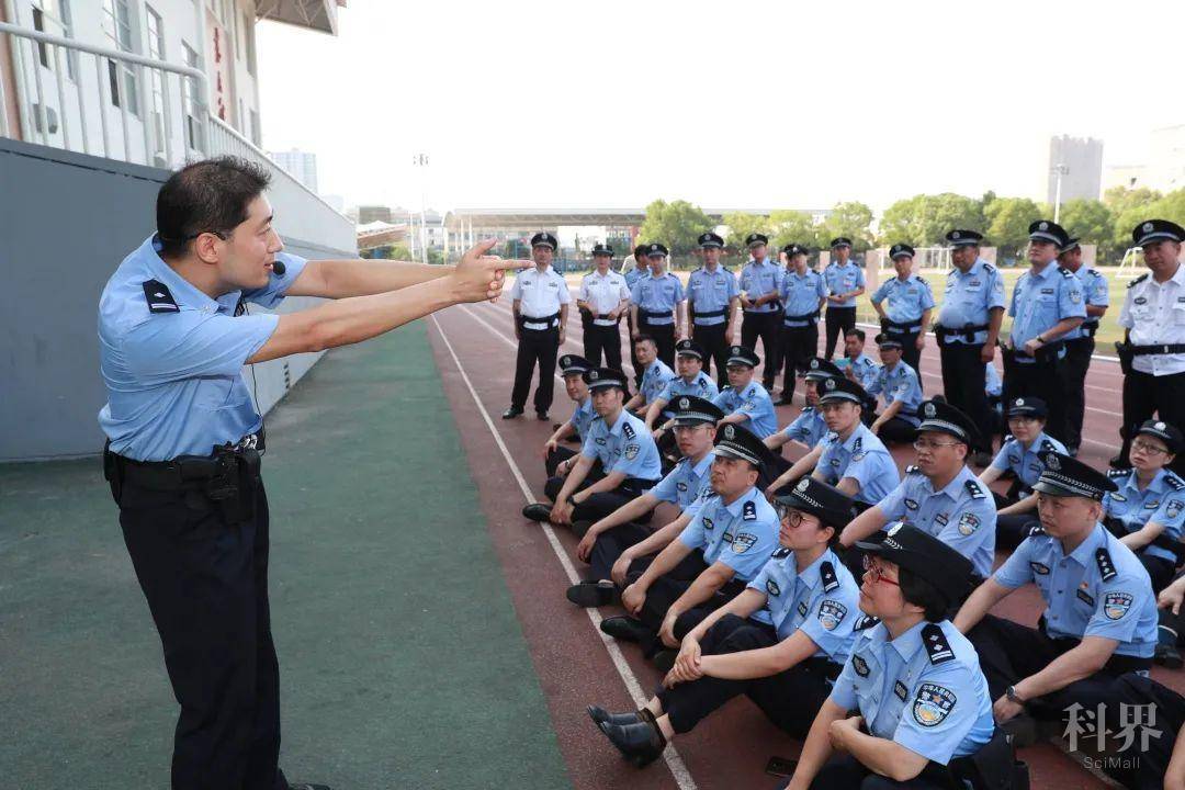 砥砺忠诚,锤炼作风——浙江警察学院圆满完成教职工暑期正规化集训