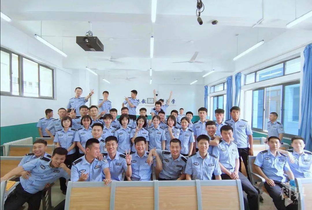 "河南警察学院"拍了拍你:来看看开学之后的烟火气