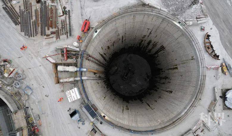 伦敦泰晤士lee隧道竖井的设计与施工(下):竖井底板,滑模内衬与环空