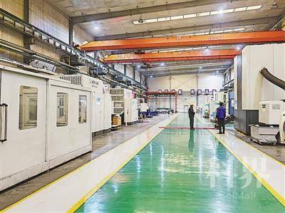 <p> 宁夏天地奔牛实业集团生产车间。</p>