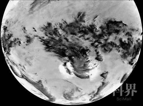 “人造火山喷发”能给地球降温吗