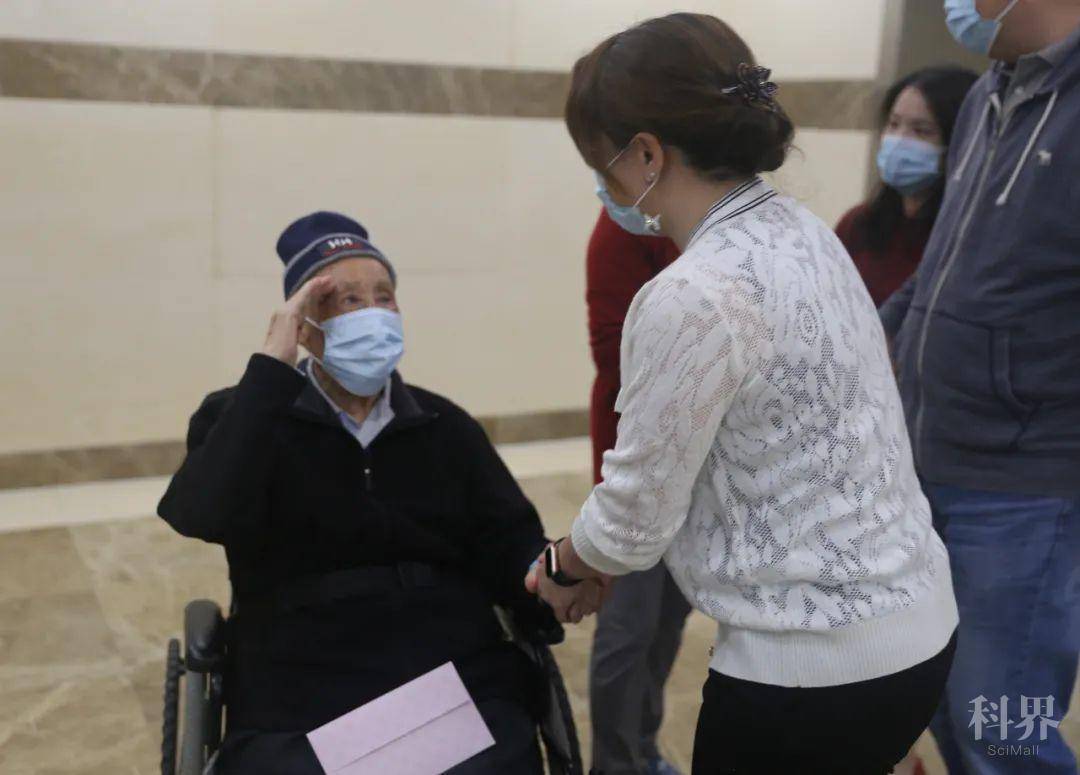 致敬建党百年庆祝百岁寿辰庆贺胡德华先生百岁生日