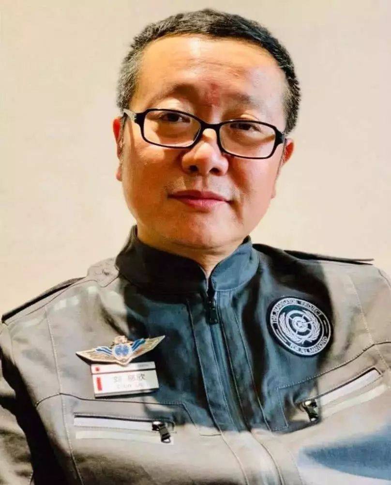 《刘慈欣少儿科幻系列》,收录了包括《流浪地球》《中国太阳》《地球