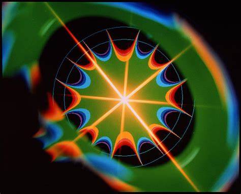 简称高能所)获悉,该所高场超导磁体团队研制的全国产超导二极实验磁体