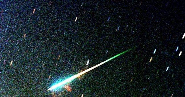 双星伴月 猎户座流星雨等天象将亮相天宇.jpg