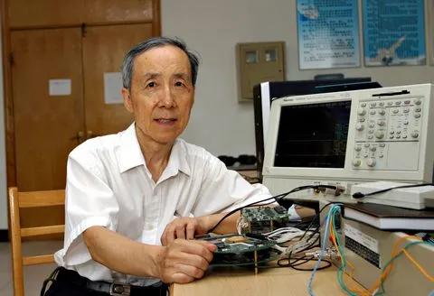 毛二可中国雷达信号处理领域奠基人