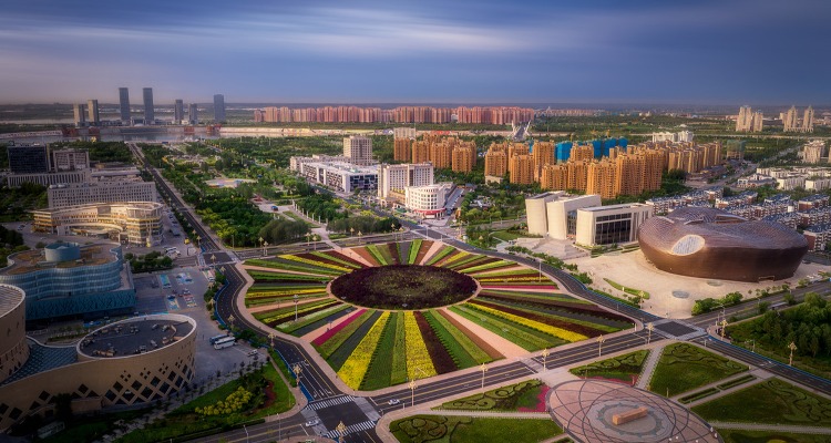 万钢出席第九届库布其国际沙漠论坛