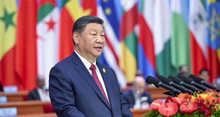 习近平出席中非合作论坛北京峰会开幕式并发表主旨讲话