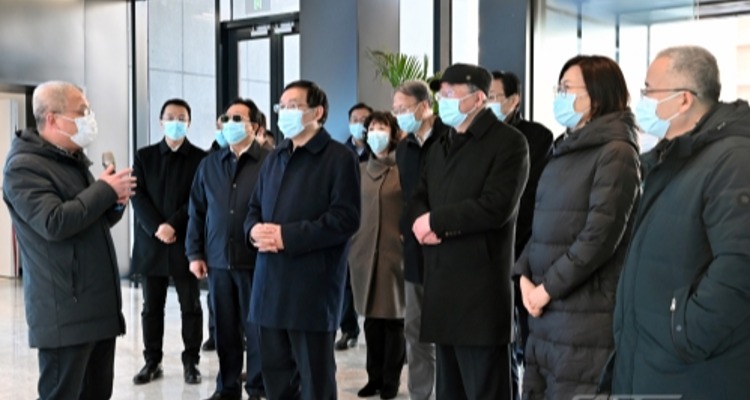 张玉卓赴怀柔科学城调研