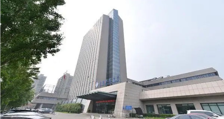 贺军科会见香港工程师学会代表团