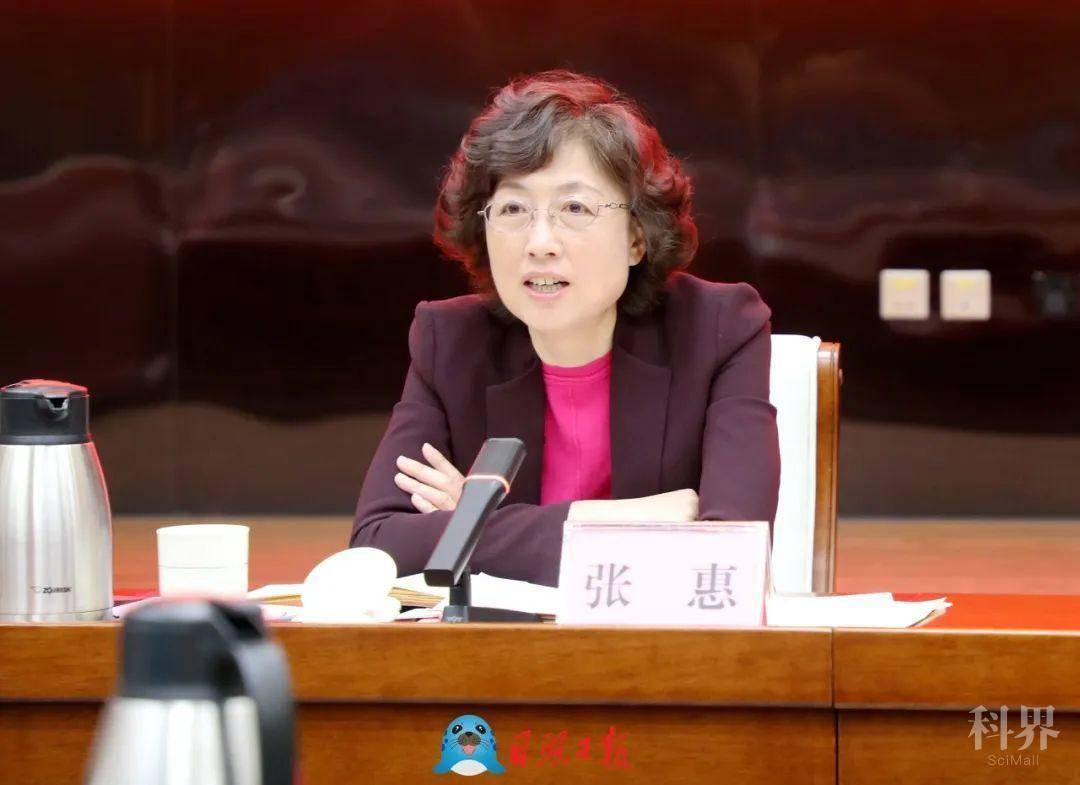 市委书记张惠寄语全市人民:用劳动创造幸福生活!