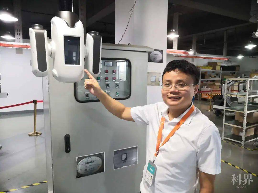 田少华——用"钉子精神"投身机器人研发事业