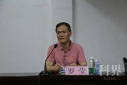 表彰大会6月30日上午,江西省科协举行庆祝建党90周年暨"七一"表彰大会