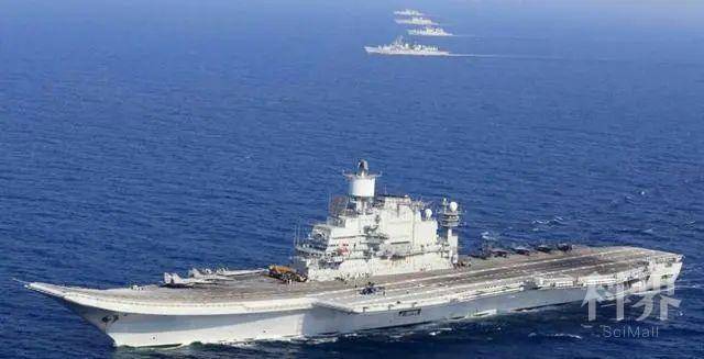 航母带头,72艘舰艇倾巢而出