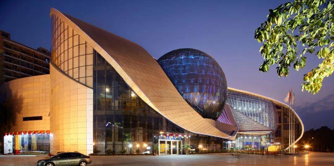 广西科技馆外观图