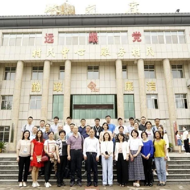 中国力学学会组织青年党员赴正定县塔元庄村参观学习