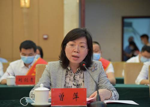 江西省科协党组书记曾萍出席抚州市全国科技工作者日系列活动并开展