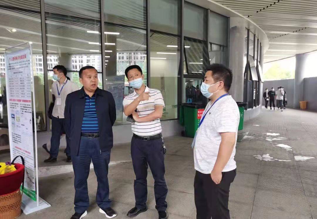 吉首市镇溪街道吉首市副市长杨建军调度镇溪街道新冠疫苗接种情况